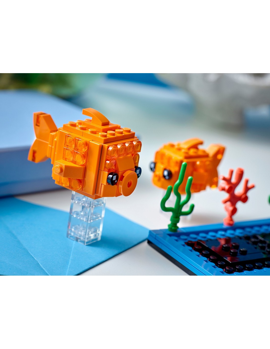 Lego goldfish online