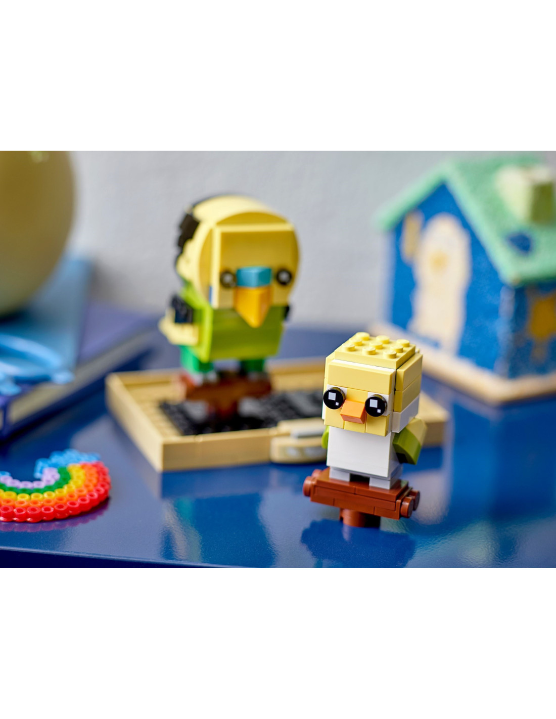 Lego parakeet shop